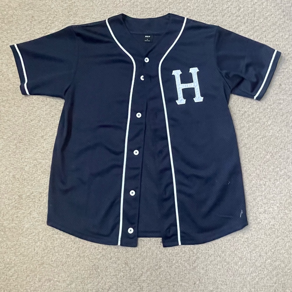 HUF | Thrifted jersey ‼️